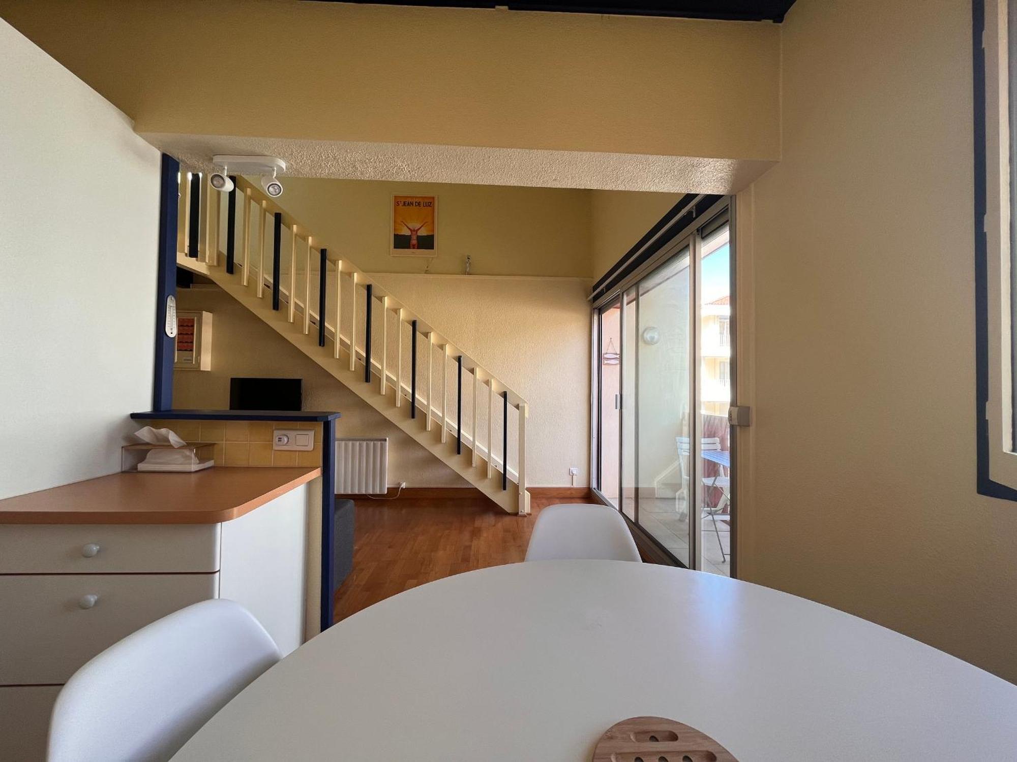 Studio Mezzanine A 100M De La Plage Avec Balcon, Apercu Mer Et Parking - Saint-Jean-De-Luz - Fr-1-239-576 Appartement Buitenkant foto